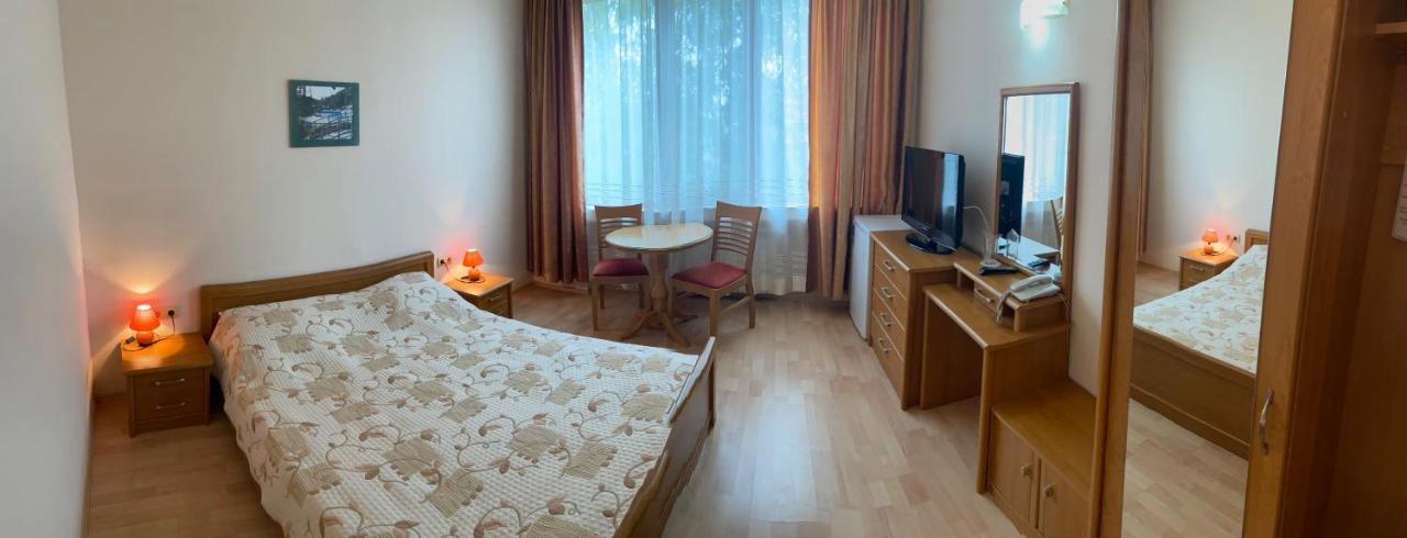 Apart Hotel Central Razgrad Kültér fotó